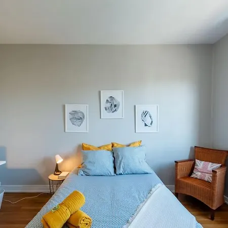 Le Constantine - Paix & Lumiere Appartement Dijon