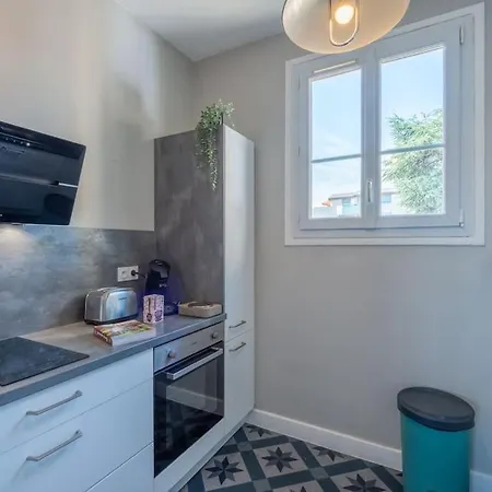 Le Constantine - Paix & Lumiere * Dijon