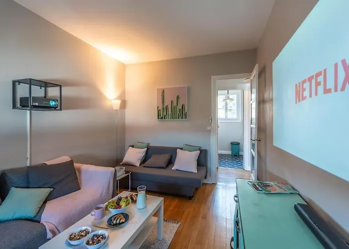 Le Constantine - Paix & Lumiere Дижон