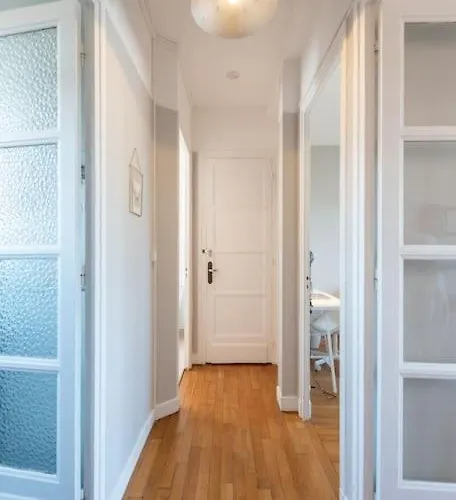 Le Constantine - Paix & Lumiere Apartment *