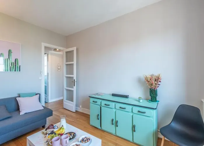 Apartment Le Constantine - Paix & Lumiere Dijon