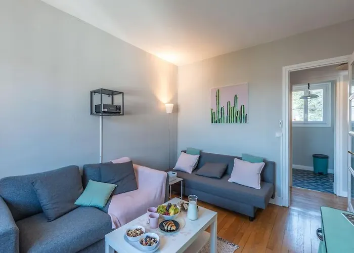 Apartment Le Constantine - Paix & Lumiere Dijon